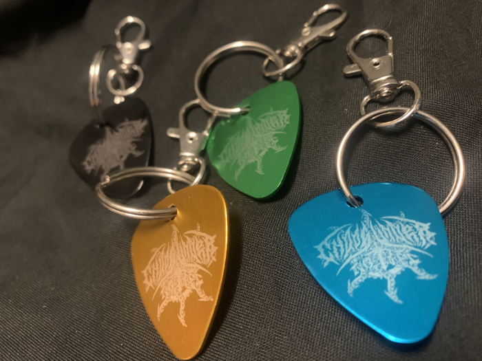 Metal Chaos Under No Ties Pic Key Ring - Image 3